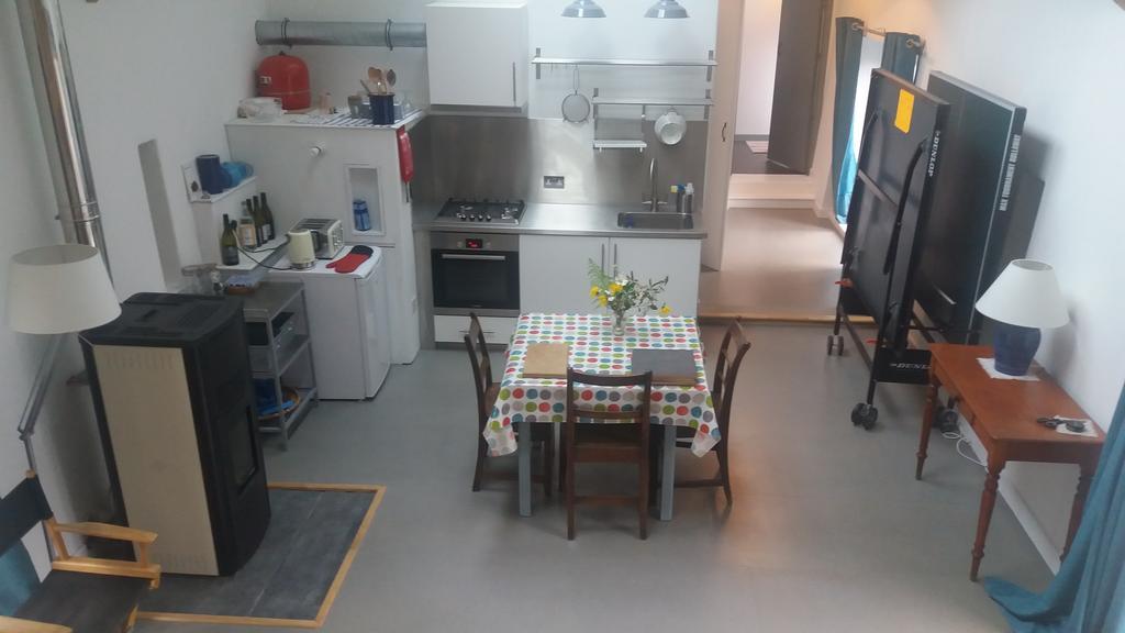 Rhiwiau Self Catering Vila Carmarthen Exterior foto